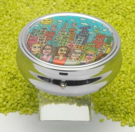 Pillendose rund - JAMES RIZZI - SUMMER IN THE CITY Pillendose rund - JAMES RIZZI - SUMMER IN THE CITY
